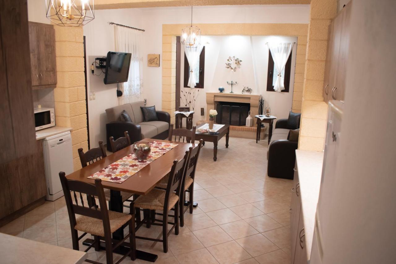 House Of Harmony Holiday home Kamisiana